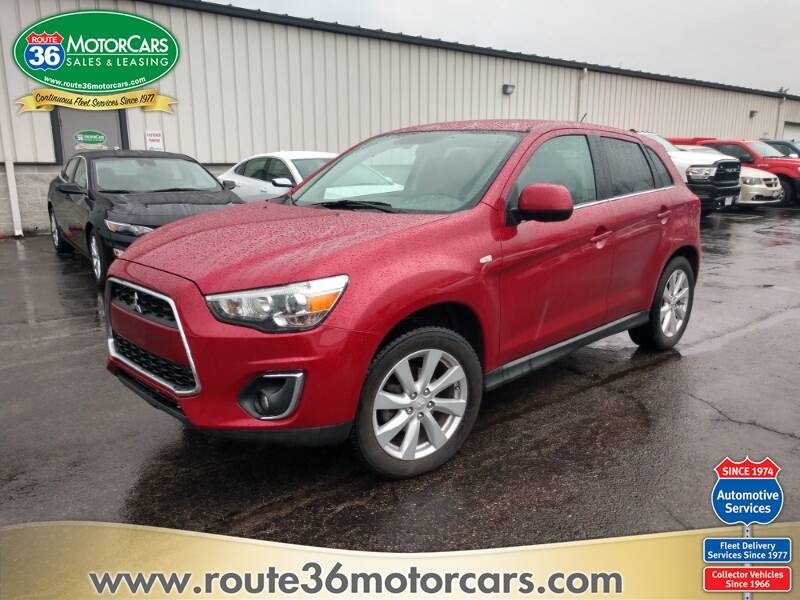 2014 Mitsubishi Outlander Sport SE (image 1)