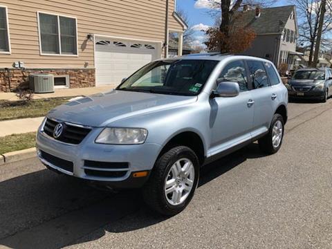 2005 Volkswagen Touareg for sale at Jordan Auto Group in Paterson NJ