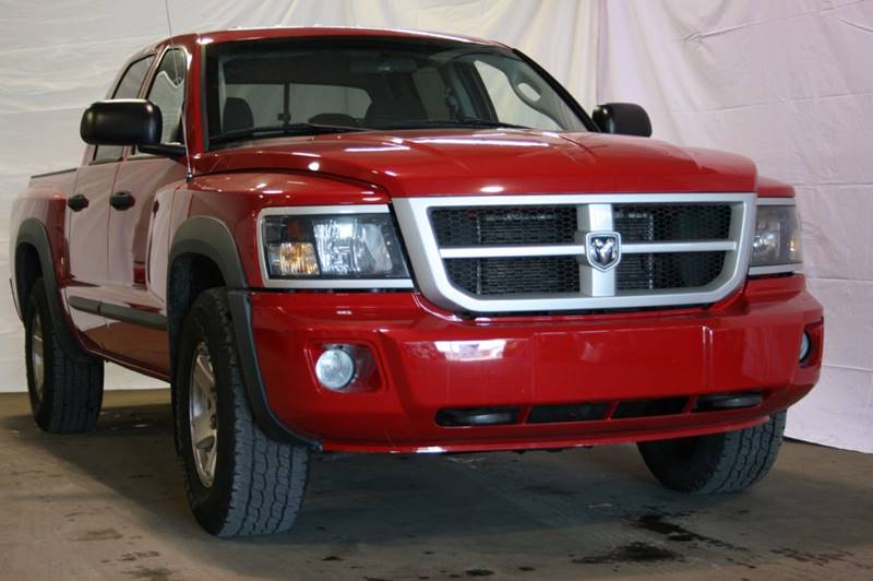 2008 Dodge Dakota for sale at RPM Auto Sales in Warren OH