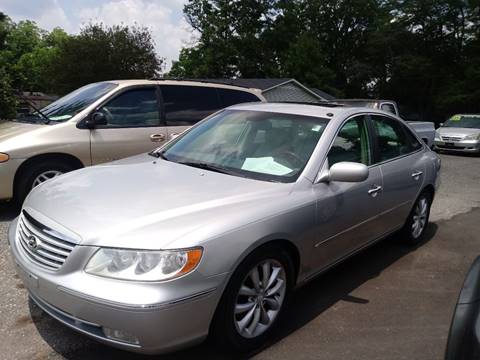 2006 Hyundai Azera for sale at The Car Lot in Bessemer City NC