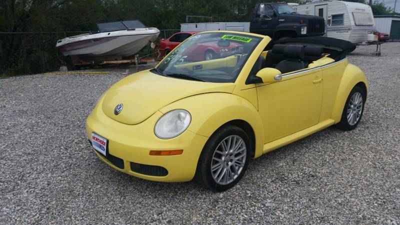 2007 Volkswagen New Beetle for sale at Al's Motors Auto Sales LLC in San Antonio TX