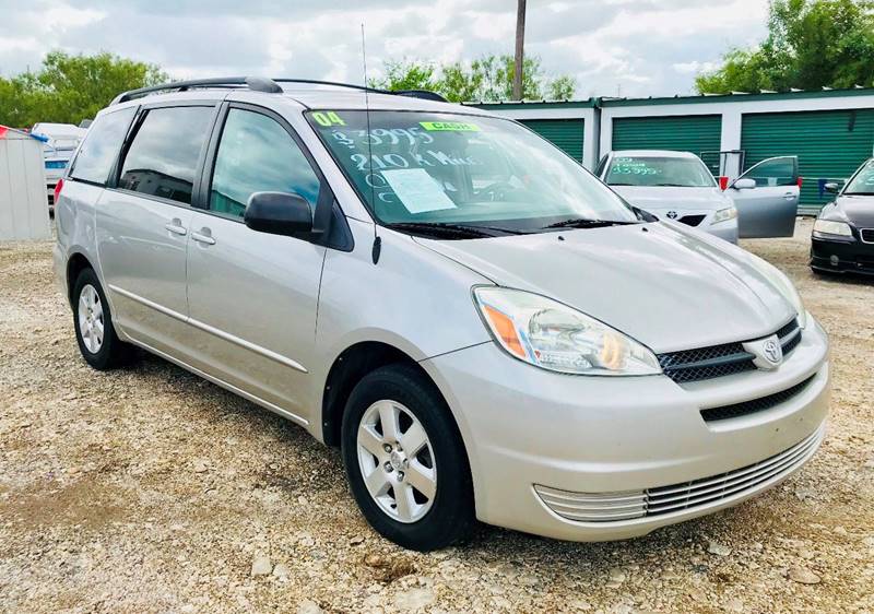 2004 Toyota Sienna for sale at Al's Motors Auto Sales LLC in San Antonio TX