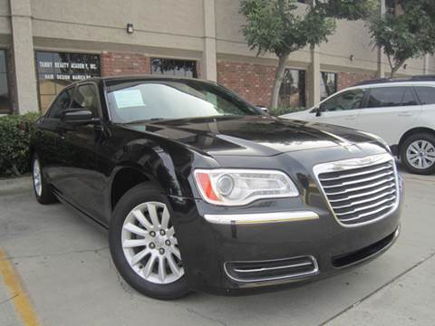 2011 Chrysler 300 for sale at Sign and Drive Motors in Stanton CA