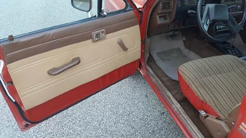 1985 Toyota Pickup Deluxe