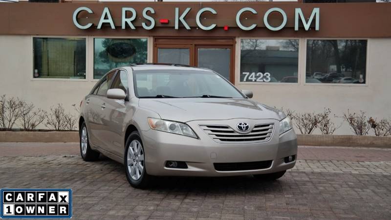 2007 Toyota Camry for sale at Cars-KC LLC in Overland Park KS