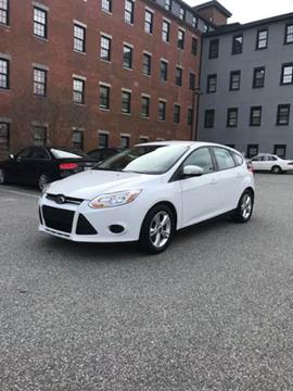 2013 Ford Focus for sale at Hernandez Auto Sales in Pawtucket RI