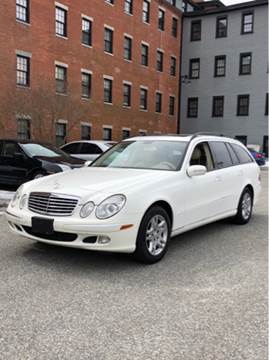 2004 Mercedes-Benz E-Class for sale at Hernandez Auto Sales in Pawtucket RI