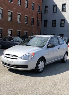 2007 Hyundai Accent for sale at Hernandez Auto Sales in Pawtucket RI