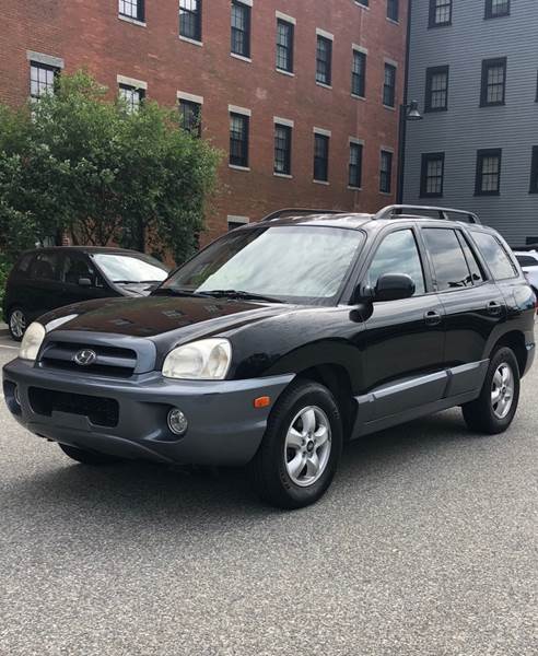 2005 Hyundai Santa Fe for sale at Hernandez Auto Sales in Pawtucket RI