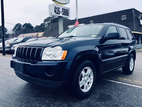 2005 Jeep Grand Cherokee for sale at Auto Space LLC in Norfolk VA