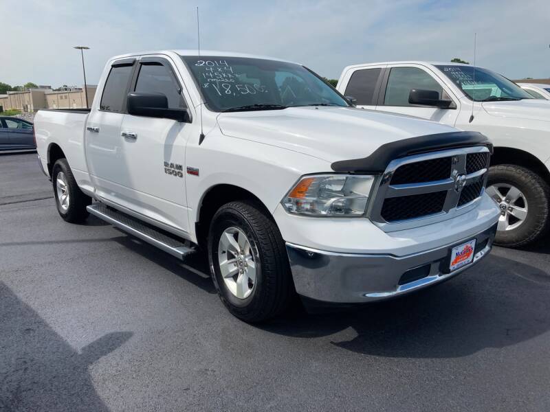 McCully's Automotive Car Dealer in Benton, KY