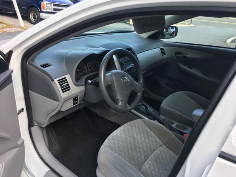 2009 Toyota Corolla LE