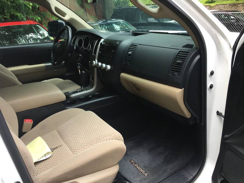 2013 Toyota Tundra Grade