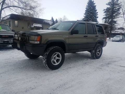 1995 Jeep Grand Cherokee for sale at Shores Auto in Lakeland Shores MN