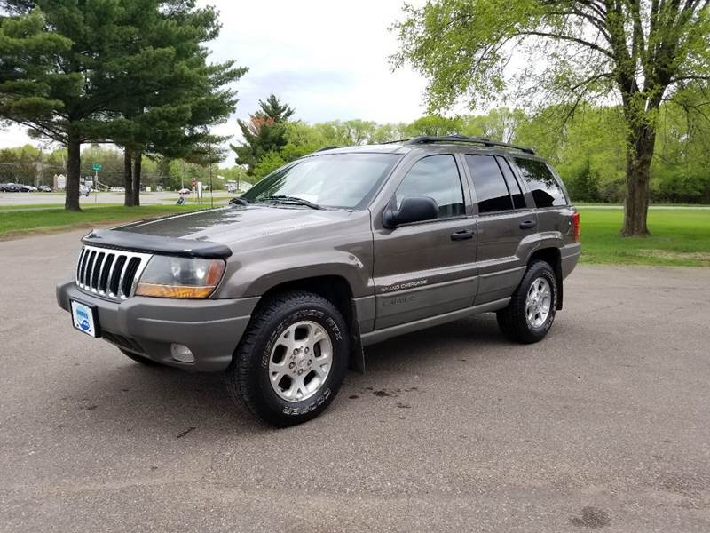 2000 Jeep Grand Cherokee for sale at Shores Auto in Lakeland Shores MN