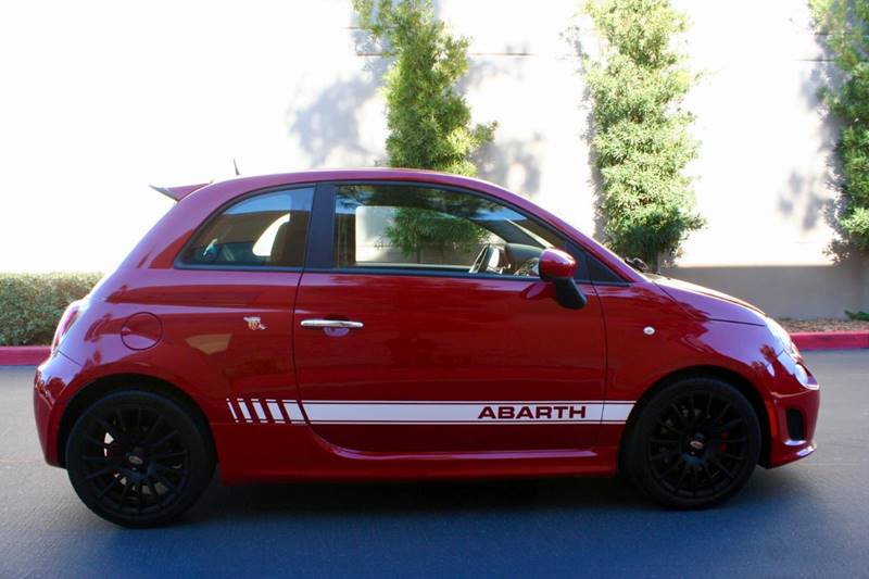 2014 FIAT 500 Abarth (image 9)