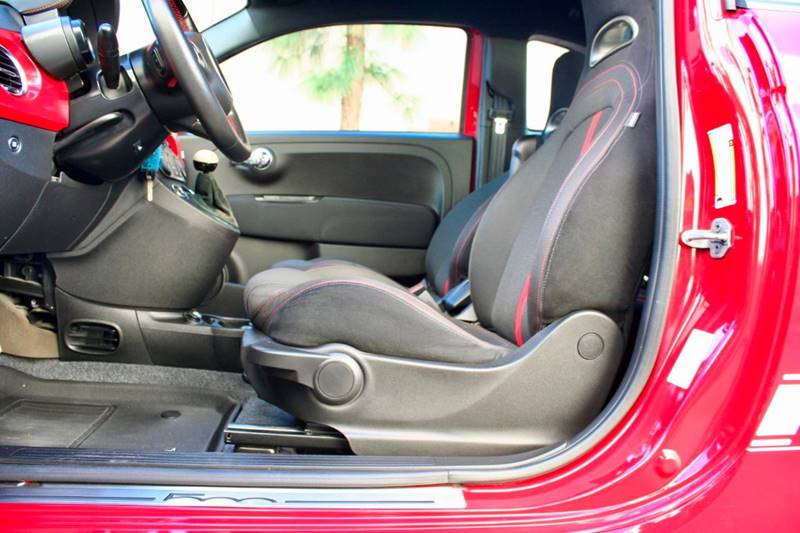 2014 FIAT 500 Abarth (image 26)