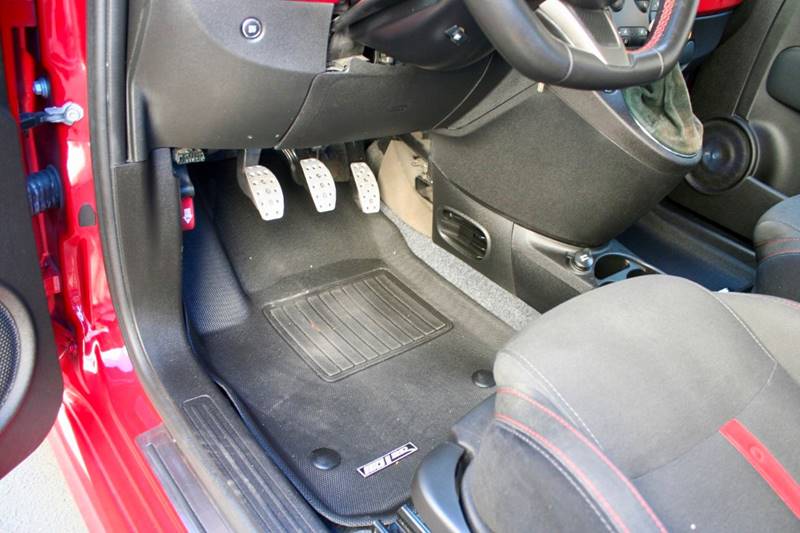 2014 FIAT 500 Abarth (image 30)