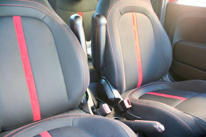 2014 FIAT 500 Abarth (image 59)