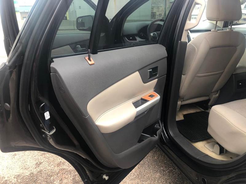 2011 Ford Edge SEL (image 29)
