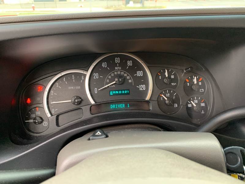 2003 Cadillac Escalade (image 19)
