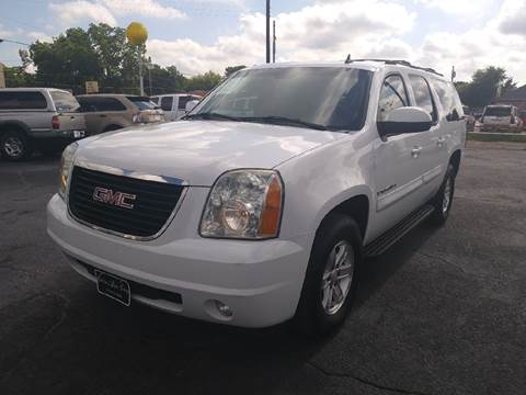 2007 GMC Yukon XL for sale at Gator's Auto Sales in Garland TX