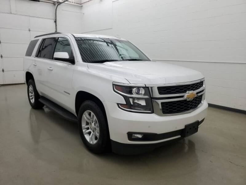 2016 Chevrolet Tahoe LT (image 1)