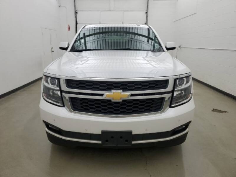 2016 Chevrolet Tahoe LT (image 30)