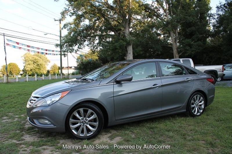 2013 Hyundai Sonata for sale at Manny's Auto Sales in Winslow NJ