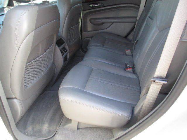 2010 Cadillac SRX Luxury Collection (image 8)