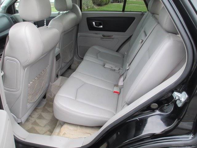 2006 Cadillac SRX (image 8)