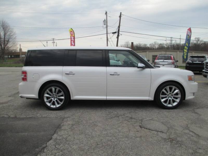 2010 Ford Flex Limited (image 4)