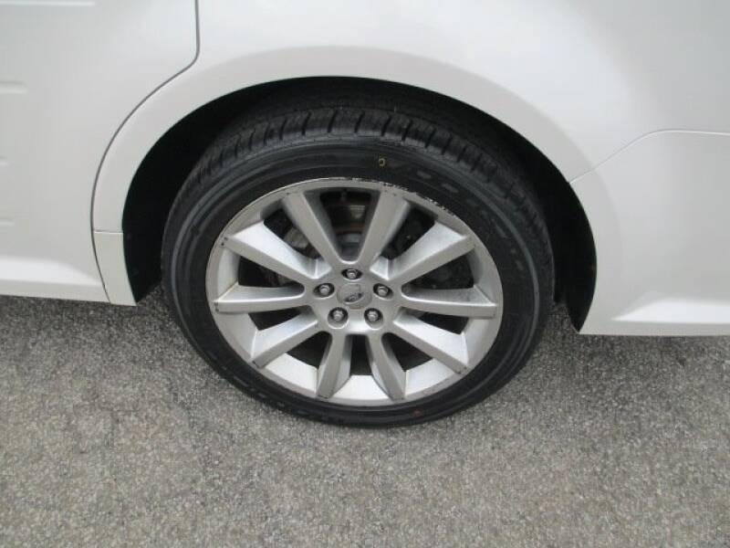 2010 Ford Flex Limited (image 7)