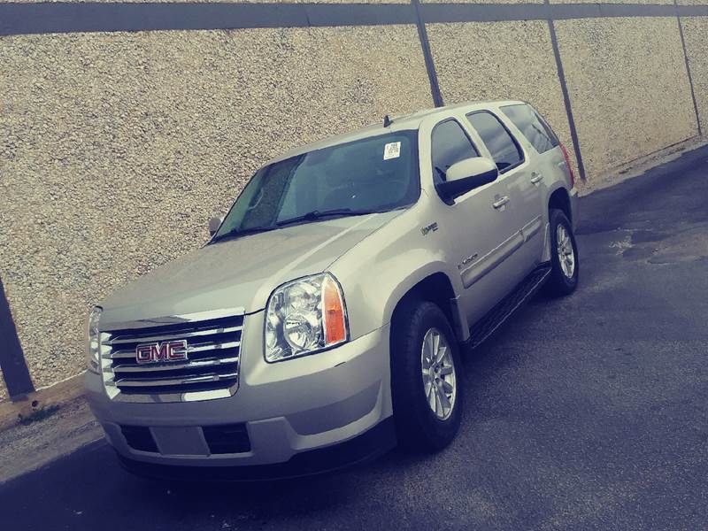 2008 GMC Yukon for sale at WB Motors in Lewisville TX