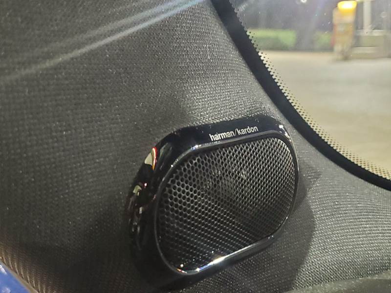 2018 MINI Hardtop 4 Door Cooper (image 26)