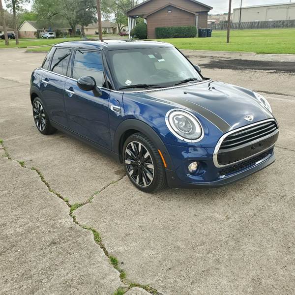 2018 MINI Hardtop 4 Door Cooper (image 38)
