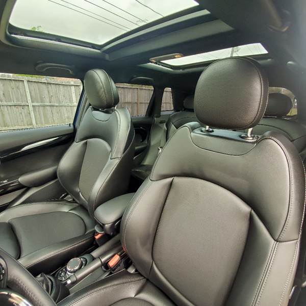 2018 MINI Hardtop 4 Door Cooper (image 42)