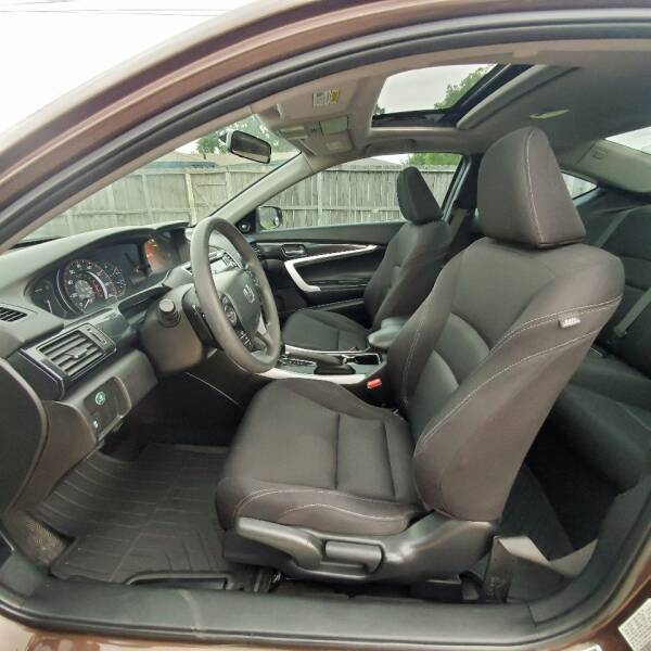 2014 Honda Accord EX (image 10)