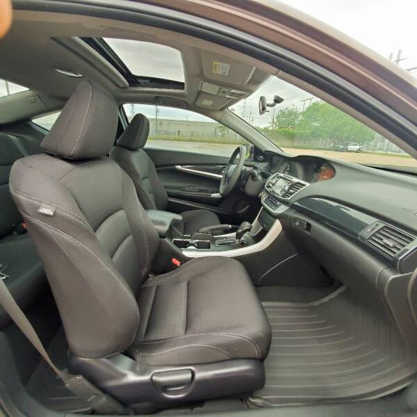 2014 Honda Accord EX (image 13)
