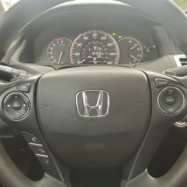 2014 Honda Accord EX (image 15)