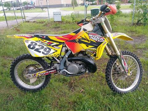 2004 Suzuki MOTORCYCLE