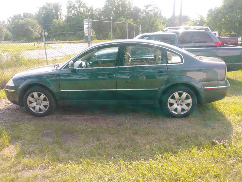 2005 Volkswagen Passat for sale at BAN BAN AUTO SALES INC in Spotsylvania VA