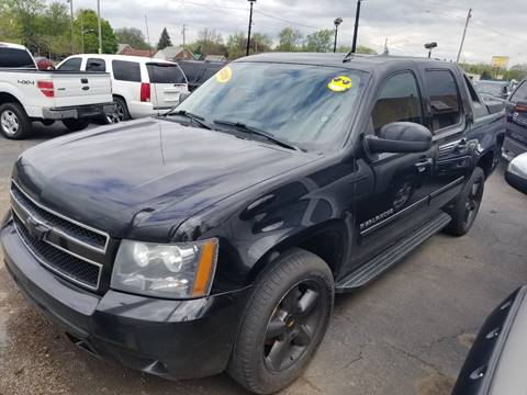 2009 Chevrolet Avalanche for sale at Billy Auto Sales in Redford MI