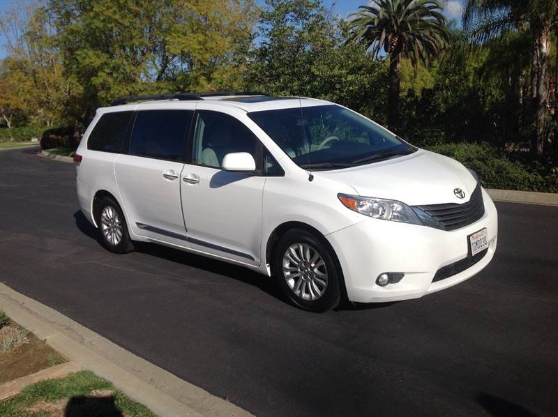 2014 Toyota Sienna for sale at SOUTHERN CAL AUTO HOUSE in San Diego CA