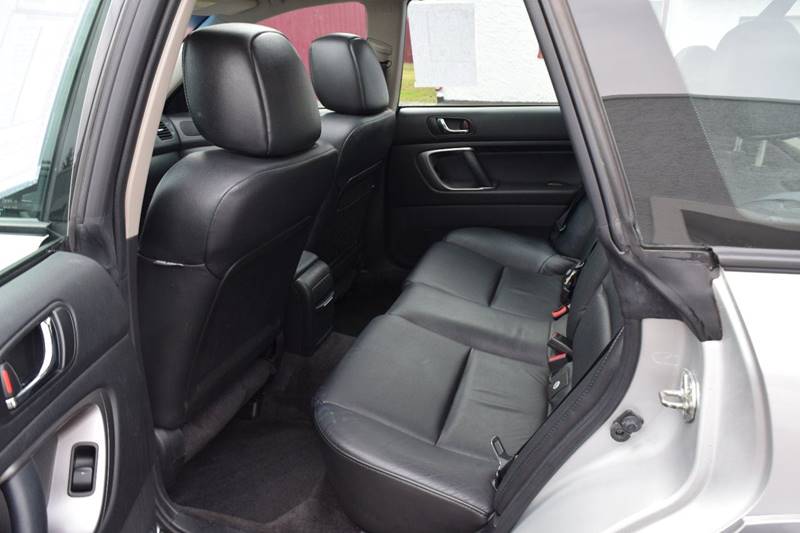 2006 Subaru Outback 2.5i Limited (image 15)