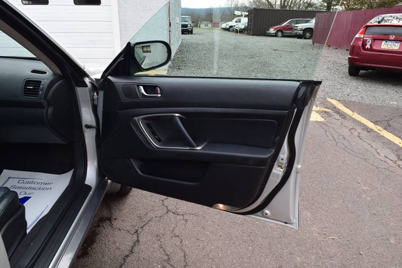 2006 Subaru Outback 2.5i Limited (image 21)