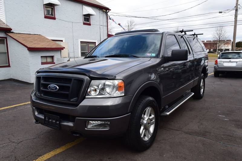 2005 Ford F-150 FX4 (image 1)