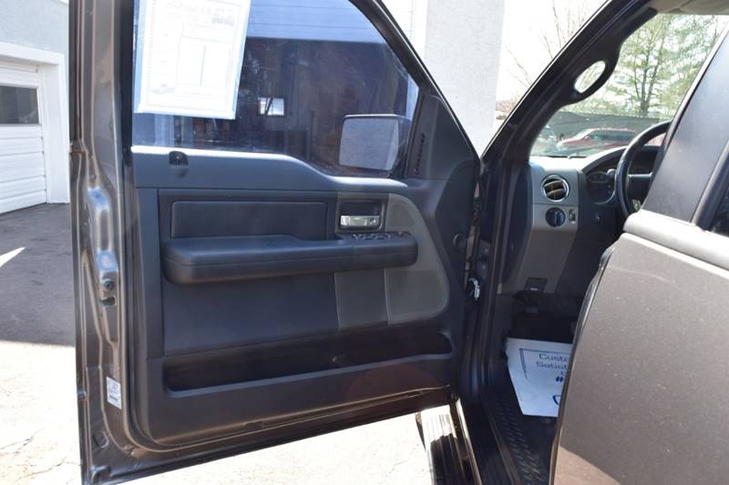 2005 Ford F-150 FX4 (image 15)