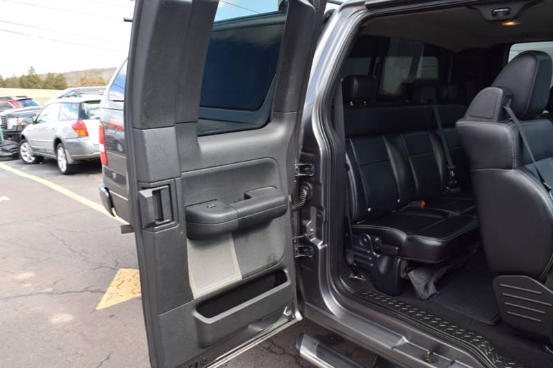 2005 Ford F-150 FX4 (image 23)