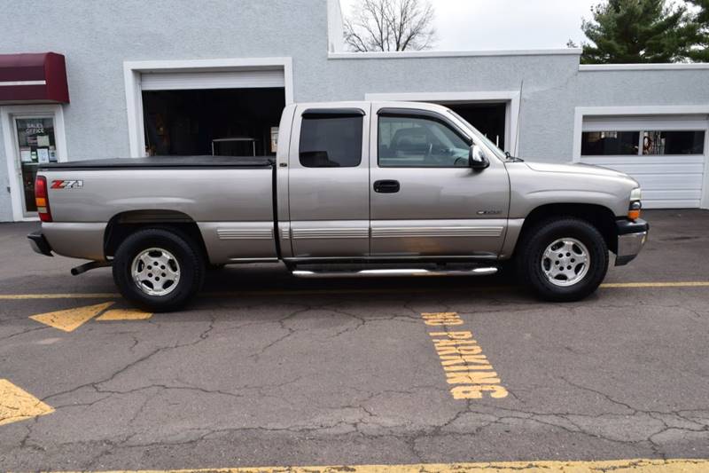 1999 Chevrolet Silverado 1500 LS (image 8)